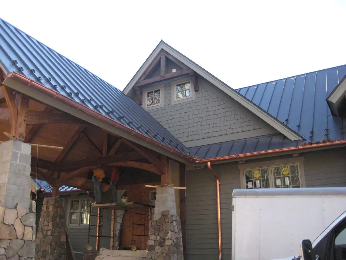 Craftsman Roofing team delivering quality roofing work in Camp Swift